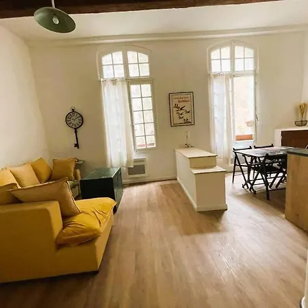 Apartment 1er Etage Plein Coeur Centre Historique